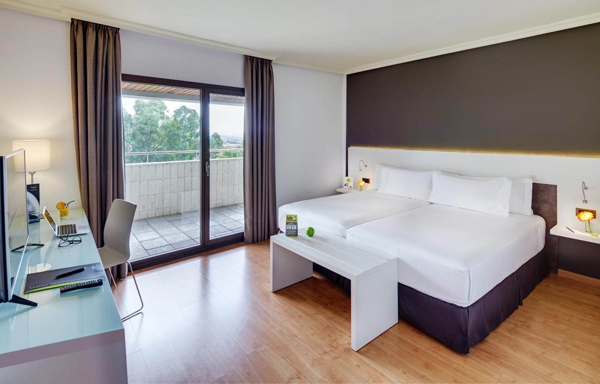 Sercotel Gran Zurbaran Hotel 4*