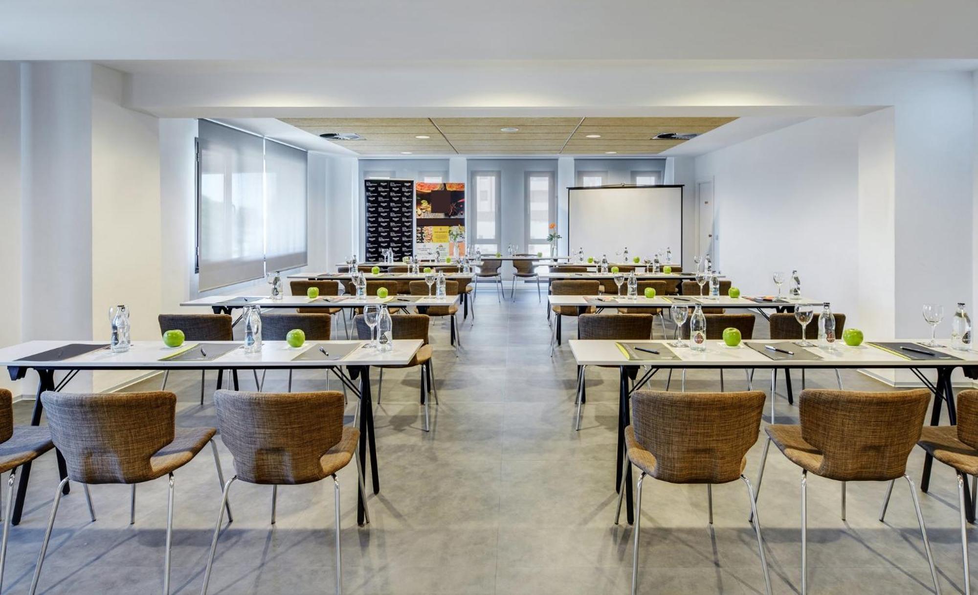 Hotel Sercotel Gran Zurbaran 4*