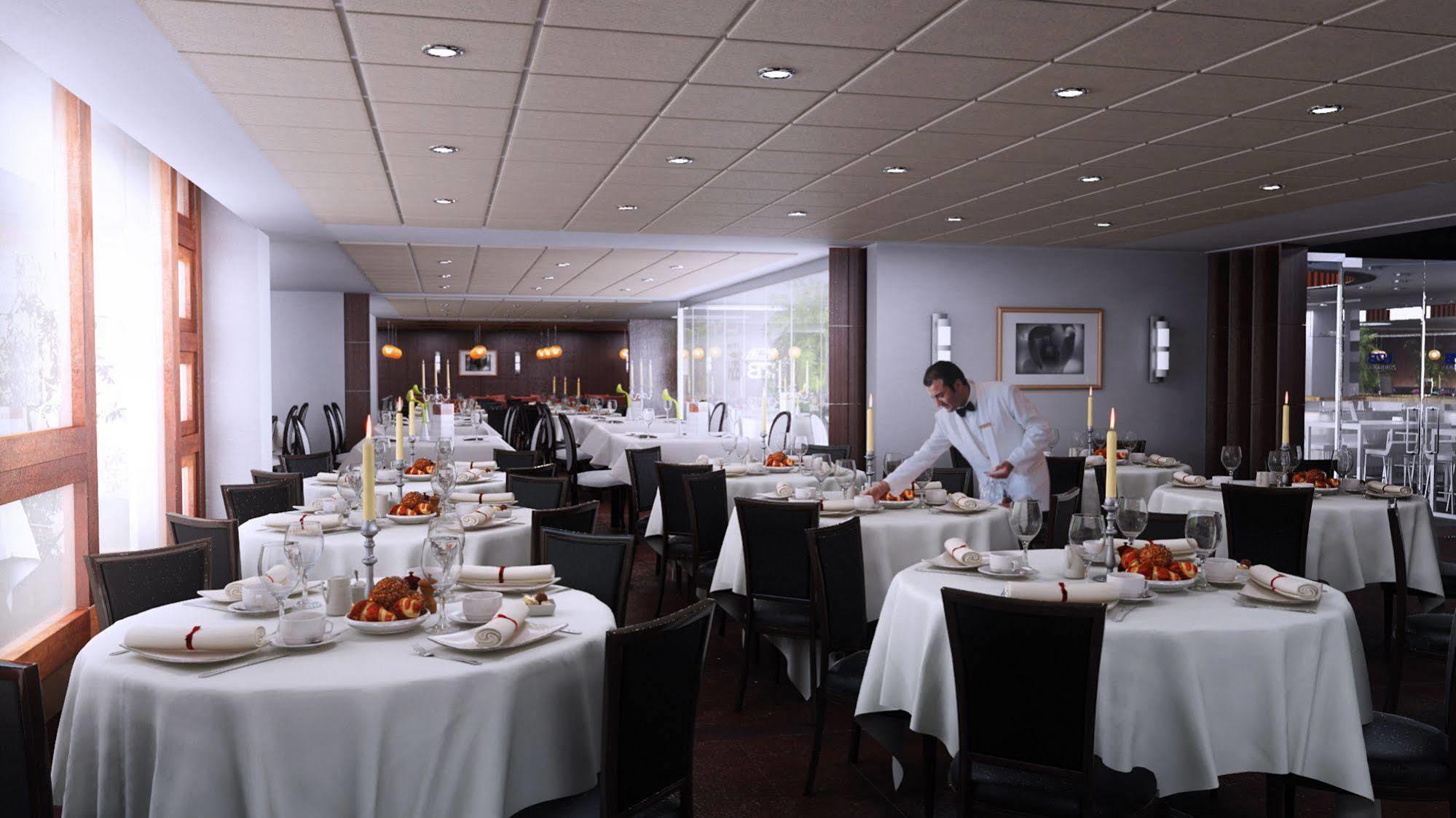 Sercotel Gran Zurbaran Hotel 4*