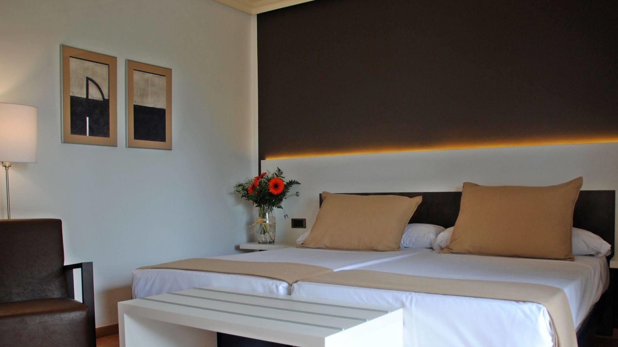 Hotel Sercotel Gran Zurbaran 4*